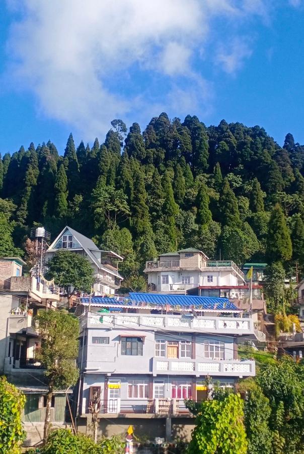 Aakeet Lyang Homestay Kurseong Exterior photo
