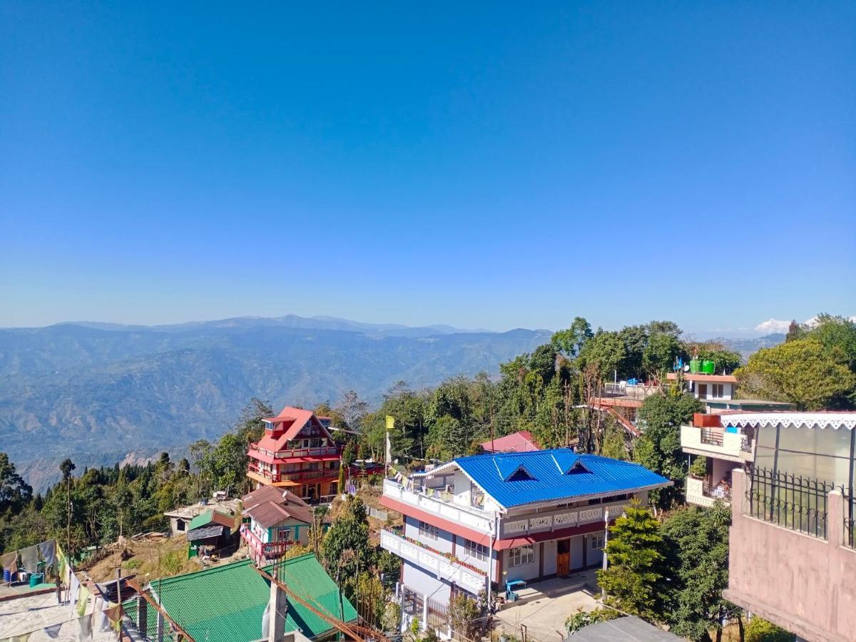 Aakeet Lyang Homestay Kurseong Exterior photo