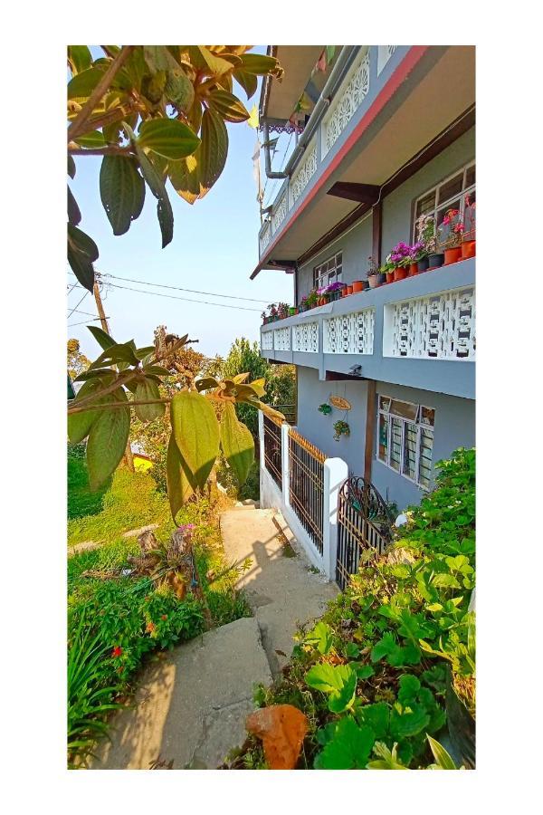 Aakeet Lyang Homestay Kurseong Exterior photo